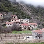 χελιδόνα - Helidona Khelidhon